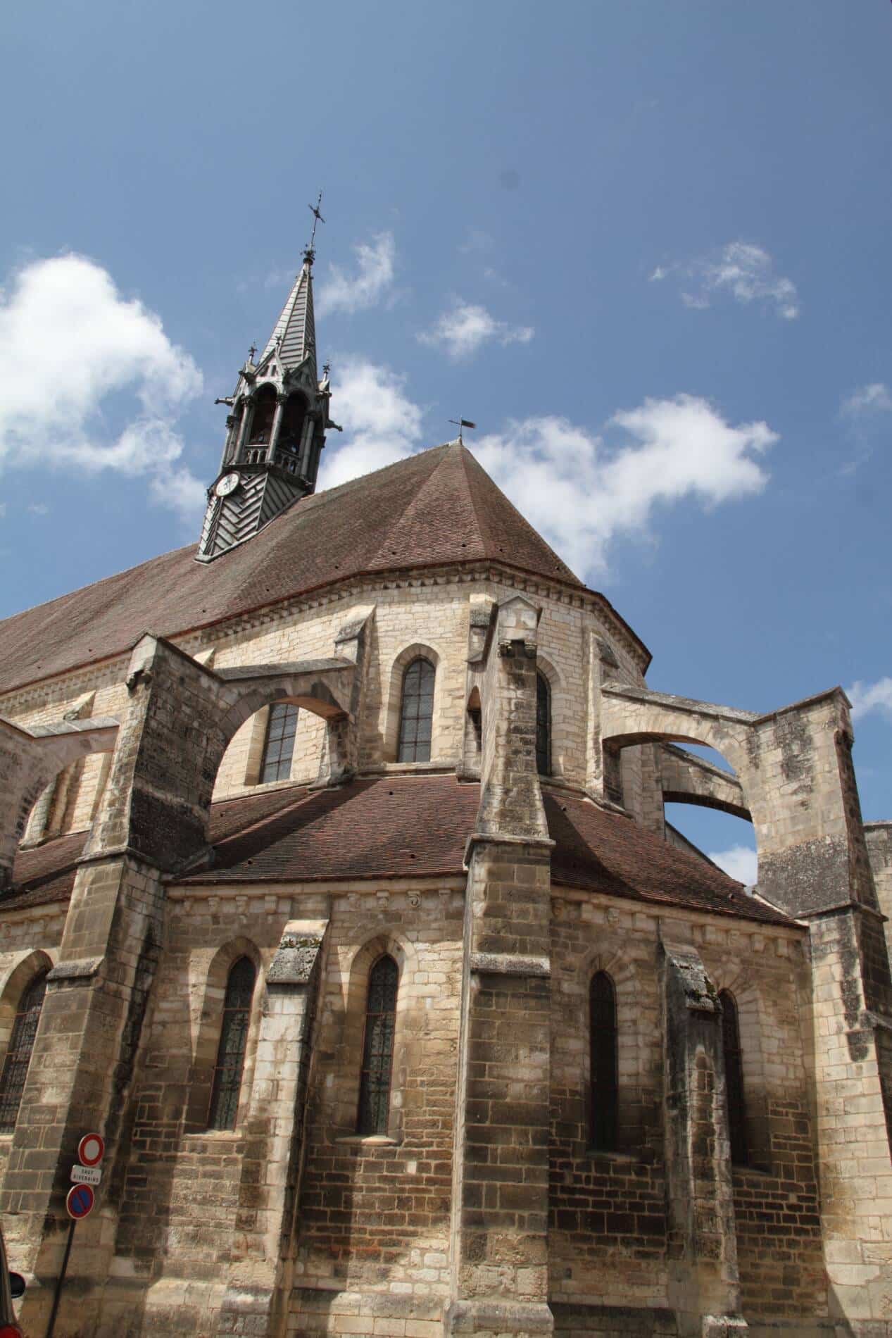 Collégiale Saint-Martin à Chablis