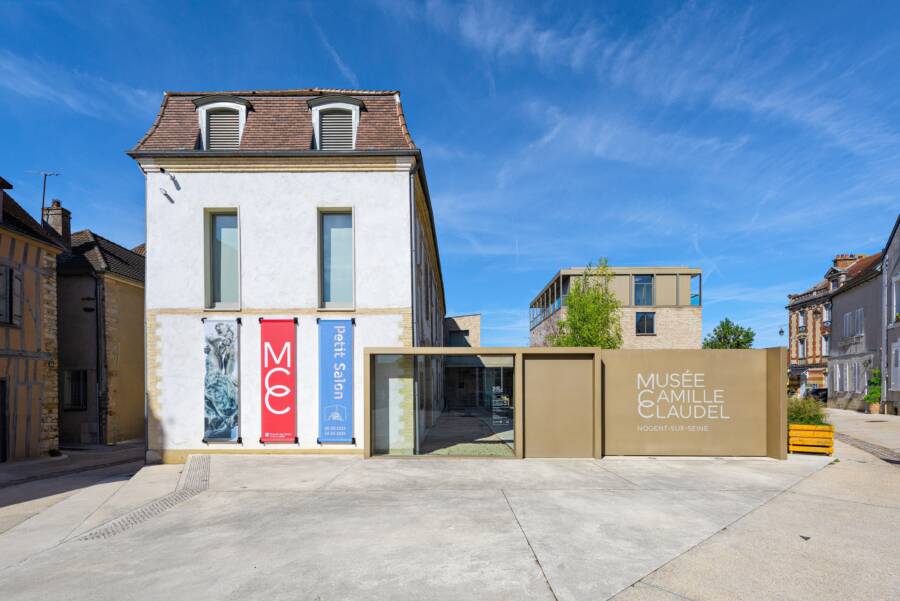 Extérieur musée CC HD (4)