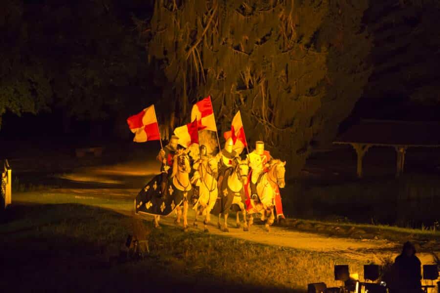 SPECTACLE HISTORIQUE : Chevaliers