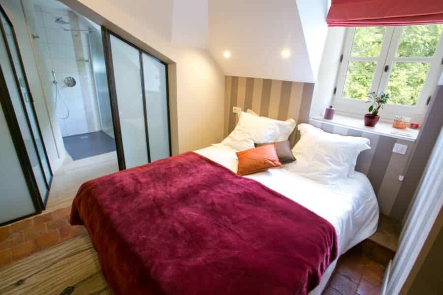 B-B-Cimentelle-Burgundy-Avallon