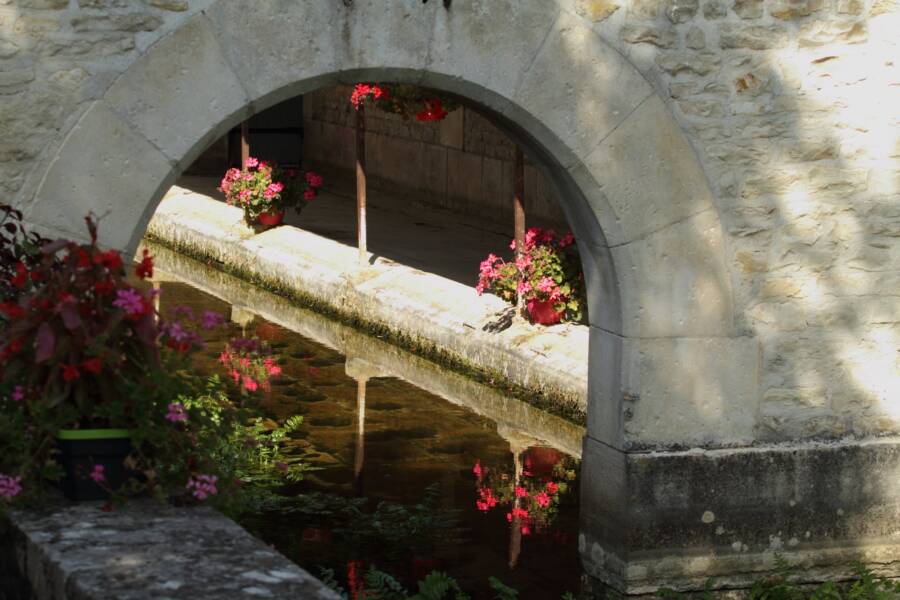 lavoir-du-port-de-plaisance-vermenton-13